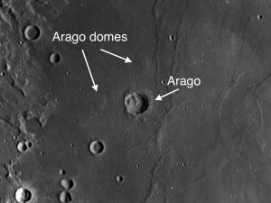 Near the crater Arago there is a pair of very large domes, one to its north (Arago [Alpha]) and one to its west (Arago [Beta]). 