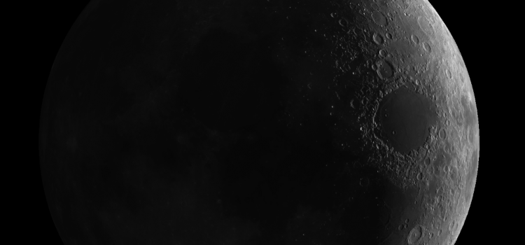 The Glow of Earthshine on the #Moon